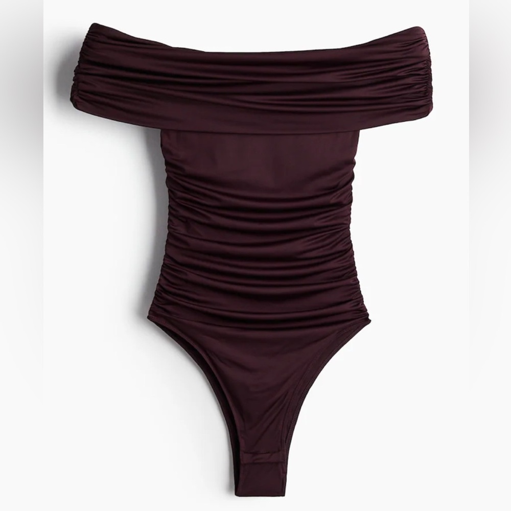H&M Gathered off the shoulder bodysuit Rich Plum